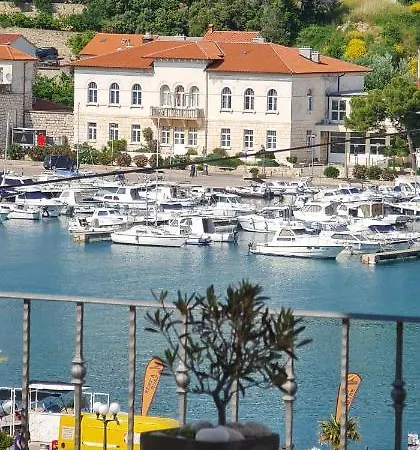 Vila Santino Rab Town