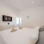 Santino Villa *