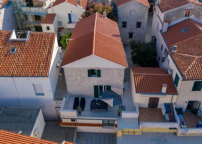 Santino Rab Town